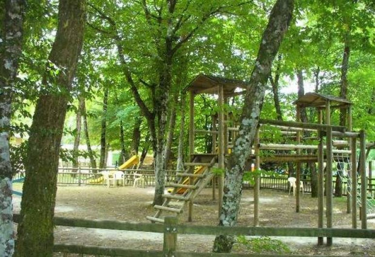 Location de vacances - Camping à Monceaux-sur-Dordogne