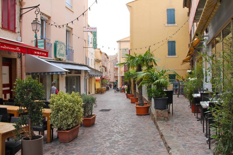 Location de vacances - Appartement à Le Lavandou