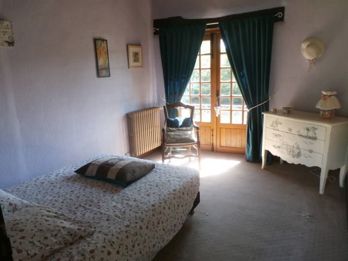 Location de vacances - Maison - Villa à Yvré-l'Évêque - La chambre au balcon