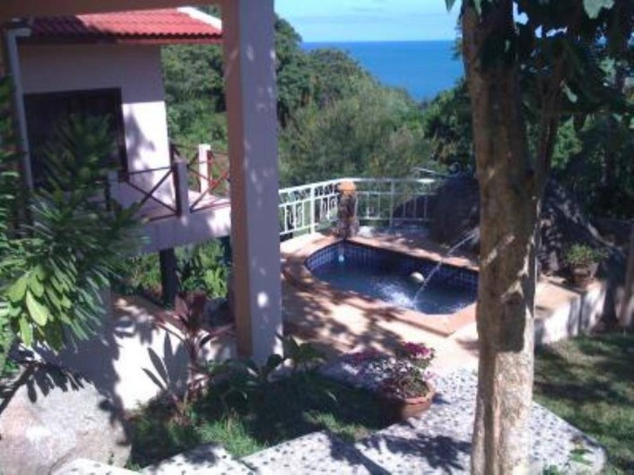 Location de vacances - Villa à Ko Samui - Terrasse face à la piscine