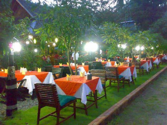 Location de vacances - Villa à Ko Samui - Un des restaurants de proximité, dégustation de plats typiques