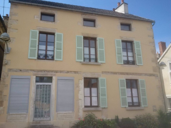 Location de vacances - Appartement à Laignes - Côté place