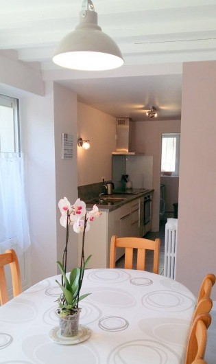 Location de vacances - Maison - Villa à Barfleur - Cuisine ouverte sur le séjour