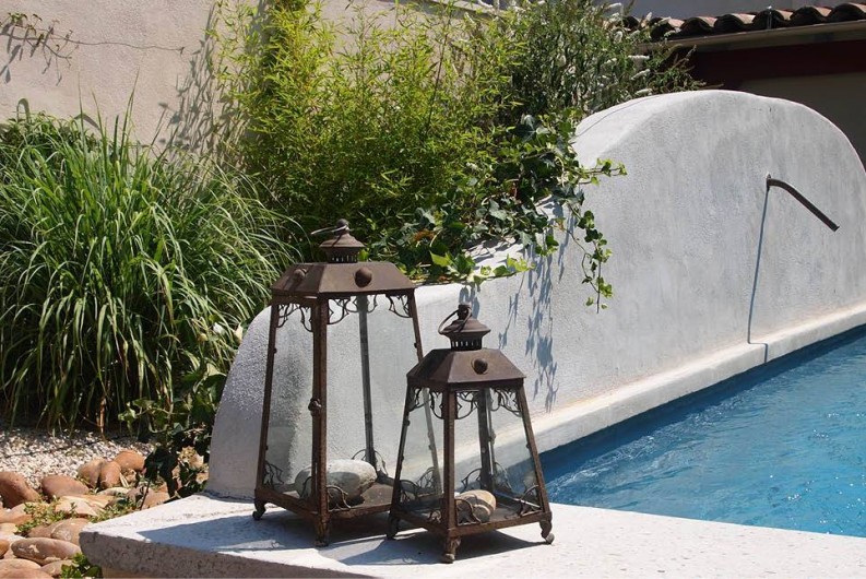 Location de vacances - Chambre d'hôtes à Saint-Saturnin-lès-Avignon - Bassin de baignade