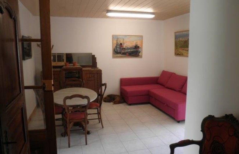 Location de vacances - Appartement à Châteauneuf-de-Gadagne - séjour RdC