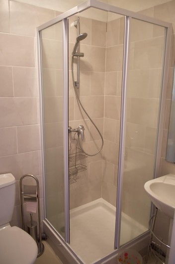 Location de vacances - Appartement à Super Besse - salle de bains