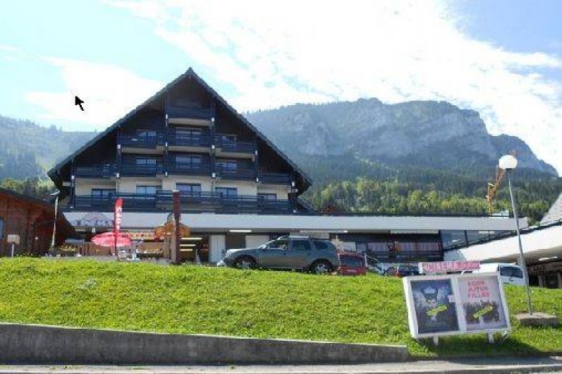 Location de vacances - Appartement à Thollon-les-Mémises