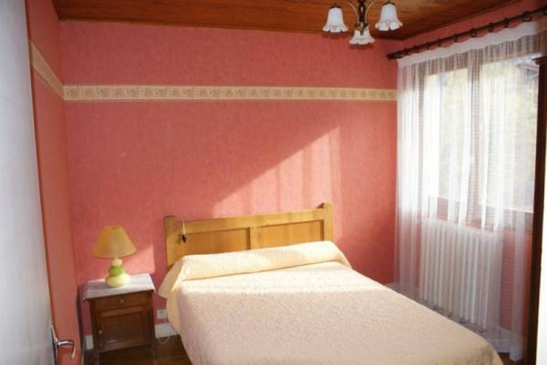 Location de vacances - Appartement à Lanslevillard - Une chambre, lit pour  2 personnes