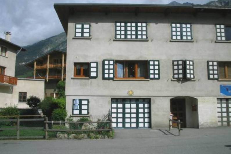 Location de vacances - Appartement à Lanslevillard - Appartement  situé au 2ème étage d'une petite copropriété, calme plein sud