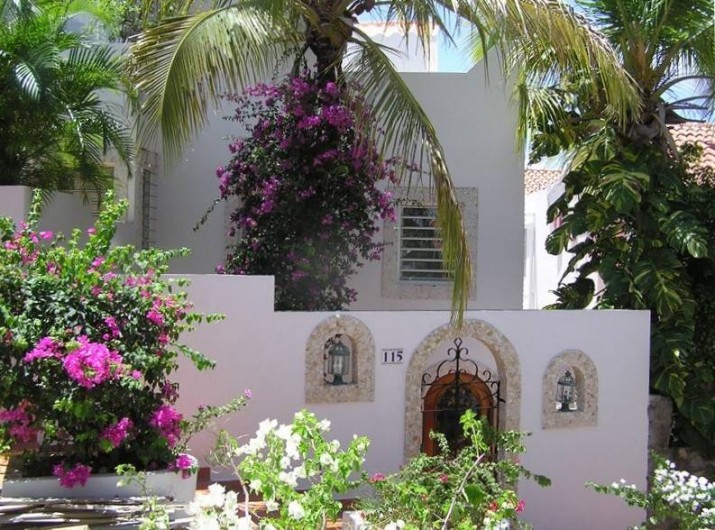 Location de vacances - Villa à Maho - Entrée côté accès piétonnier