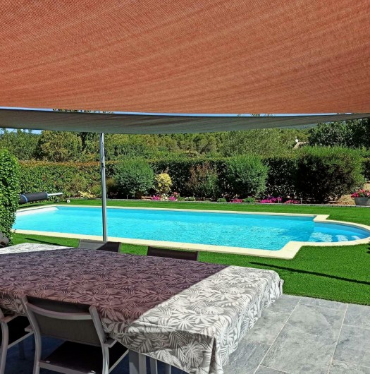 Location de vacances - Gîte à Trausse - Piscine terrasse