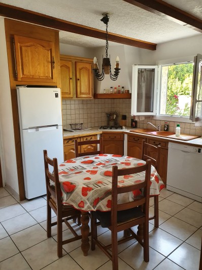Location de vacances - Maison - Villa à Méthamis - cuisine de la villa
