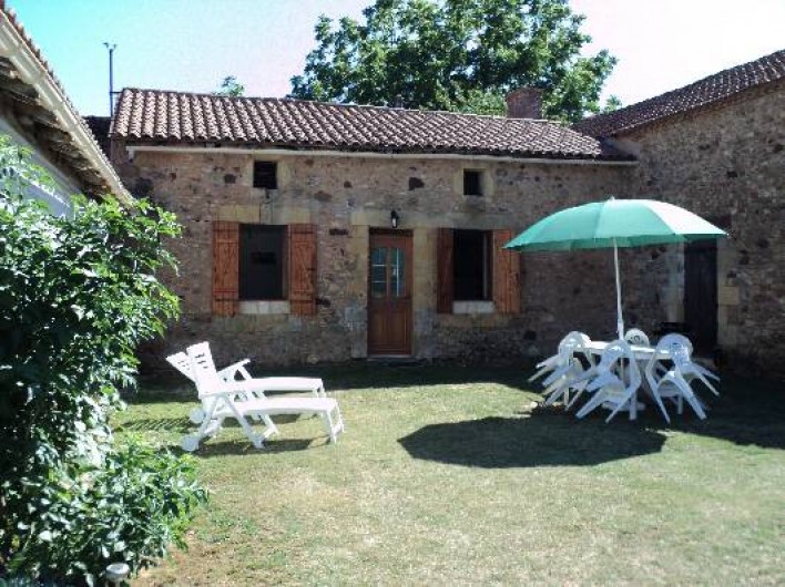 Location de vacances - Gîte à Belvès - GITE DES METAYERS