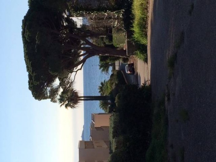 Location de vacances - Appartement à Bandol - ACCES A LA MER