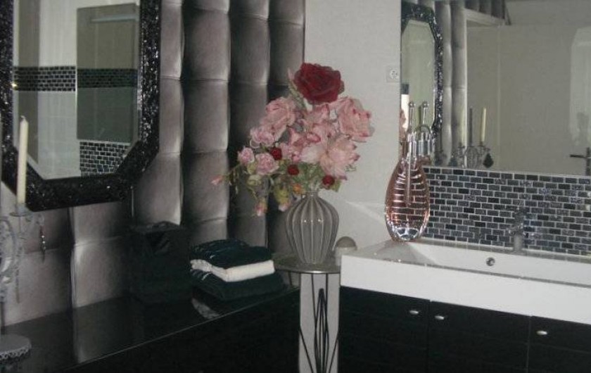 Location de vacances - Chambre d'hôtes à La Croix-en-Touraine - SALLE de BAINS chambre BONSAI