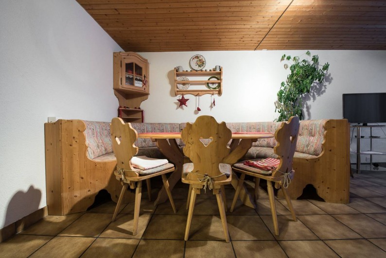 Location de vacances - Appartement à Fieschertal - Coin de manger Apprtemetn Seppi