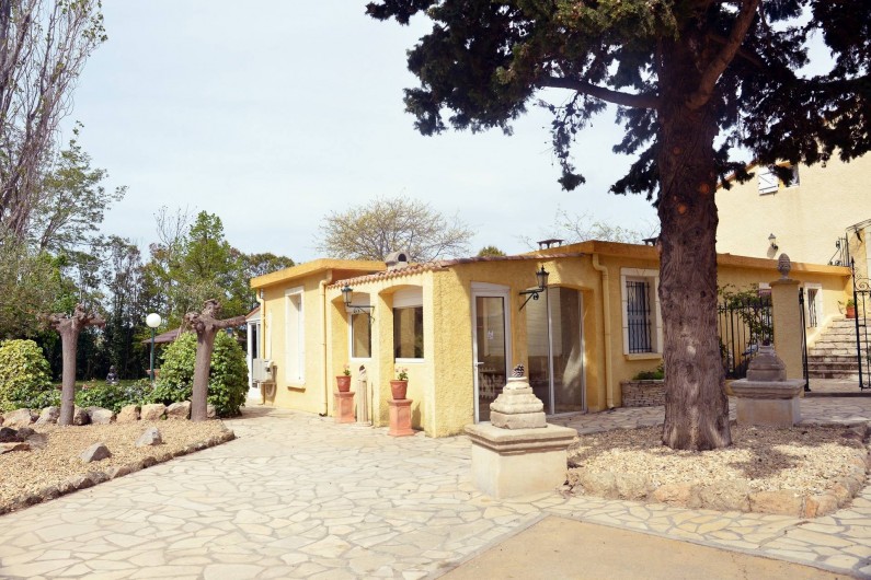 Location de vacances - Gîte à Béziers - Entrée  GÎTE