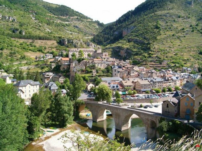 Location de vacances - Camping à Castelbouc - Sainte-Enimie, un des plus beaux villages de France