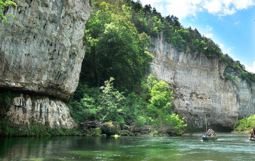 Location de vacances - Camping à Castelbouc - Les Détroits