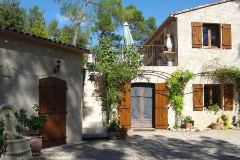 Location de vacances - Appartement à Esparron-de-Verdon - Cour de jeux  collectifs