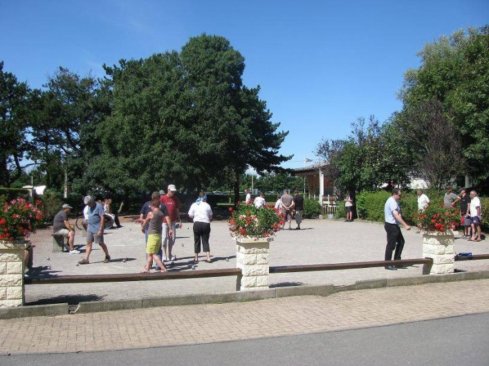 Location de vacances - Camping à Wacquinghen - terrain de pétanque