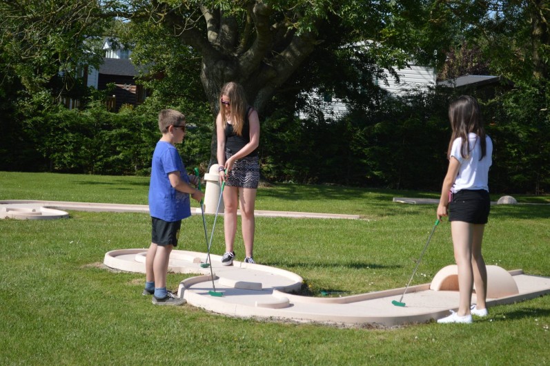 Location de vacances - Camping à Wacquinghen - mini golf 18 trous (gratuit)