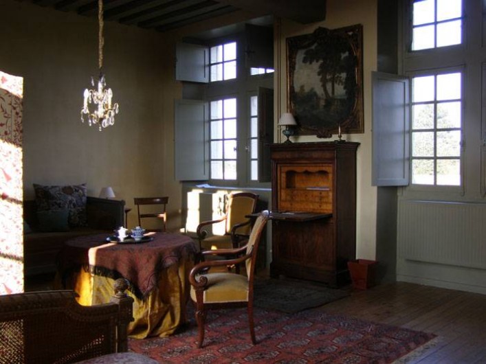 Location de vacances - Chambre d'hôtes à Vauciennes - grande chambre du 1er étage