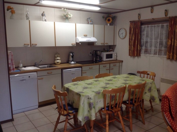Location de vacances - Maison - Villa à Portiragnes Plage - Coin cuisine ouverte complètement équipée