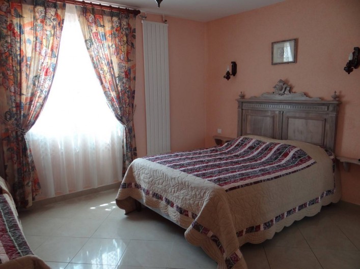 Location de vacances - Chambre d'hôtes à Ortaffa - Suite familiale : chambre des parents