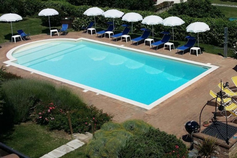 Location de vacances - Villa à San Venanzo - La Piscine
