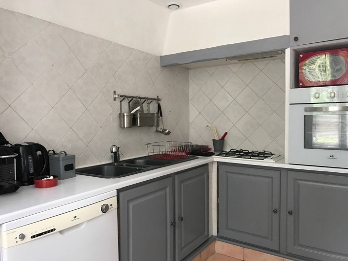 Location de vacances - Maison - Villa à Aix-en-Provence - (Cuisine 7m²)