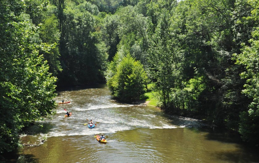 Location de vacances - Gîte à Corn - Kayak sur le  Célé