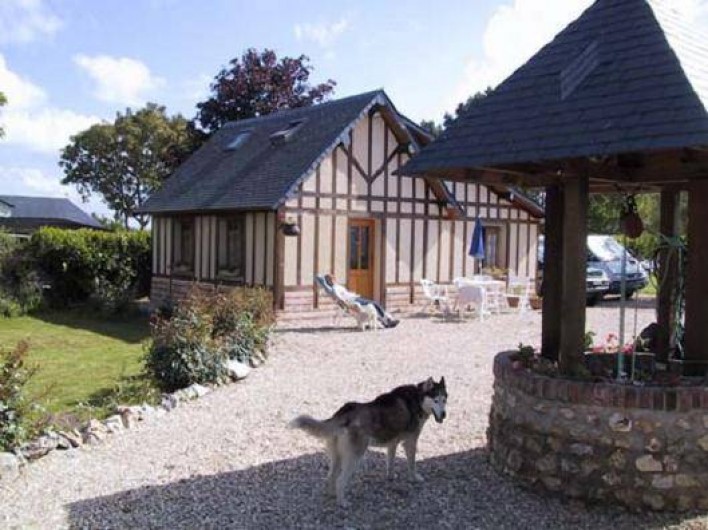 Location de vacances - Gîte à Berville-sur-Mer - gîte de l'extérieur