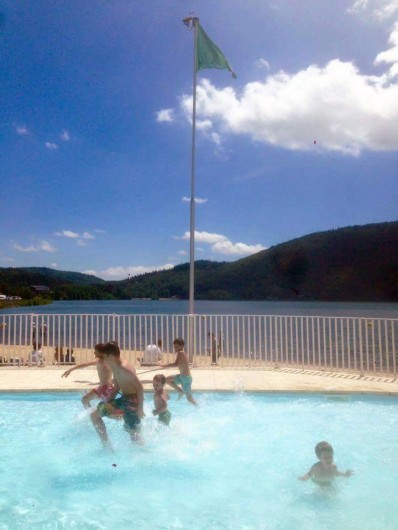 Location de vacances - Appartement à Murol