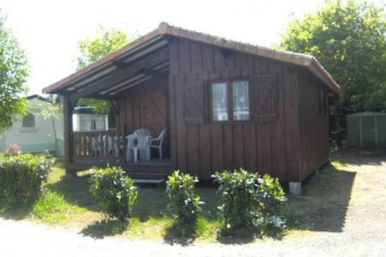 Location de vacances - Camping à Sainte-Eulalie-en-Born - chalet