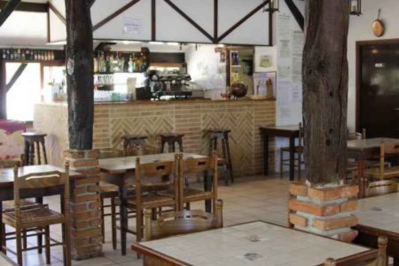 Location de vacances - Camping à Sainte-Eulalie-en-Born - bar-restaurant