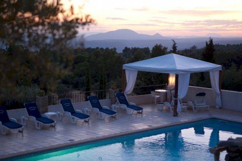 Location de vacances - Hôtel - Auberge à Tourtour