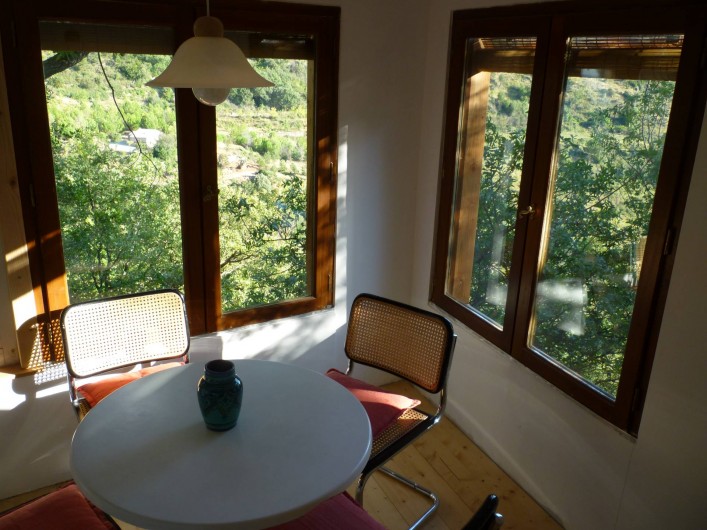 Location de vacances - Gîte à Saint-Privat - salle à manger