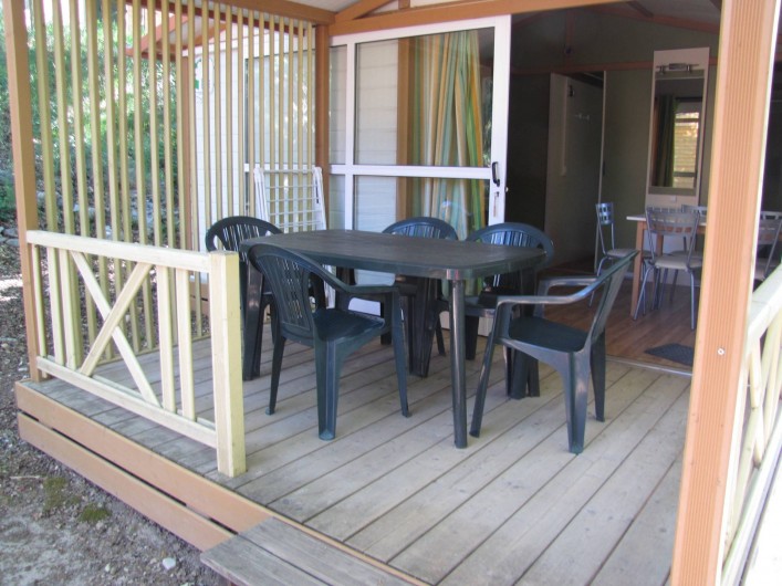 Location de vacances - Chalet à Vogüé - Terrasse