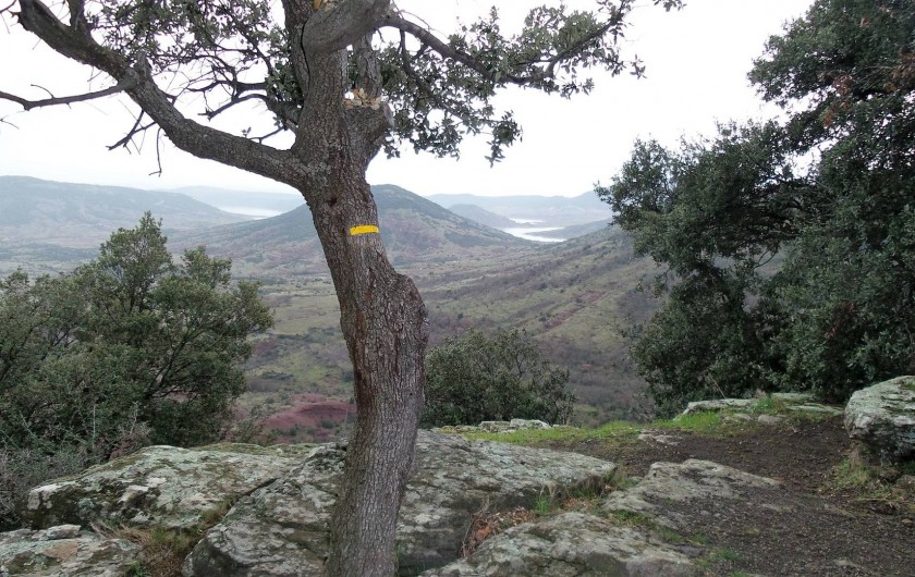 Location de vacances - Villa à Le Puech - Balade à 2 kms de la villa.