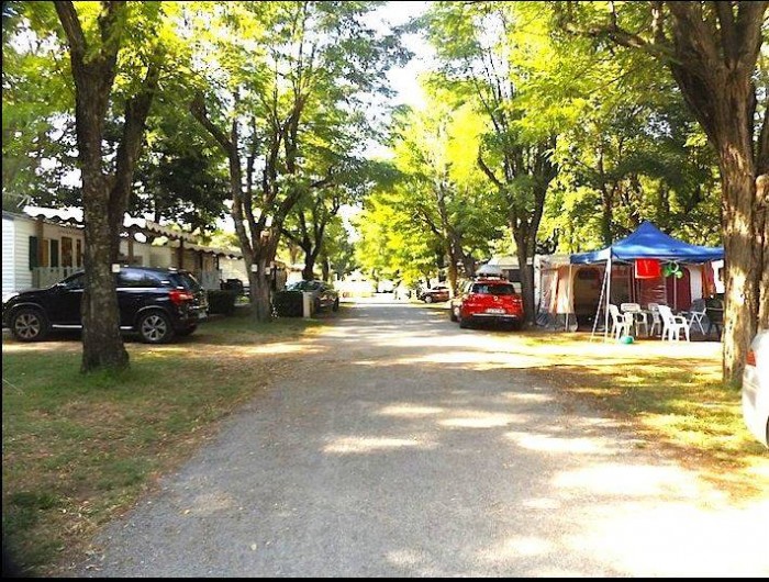 Location de vacances - Camping à Sampzon