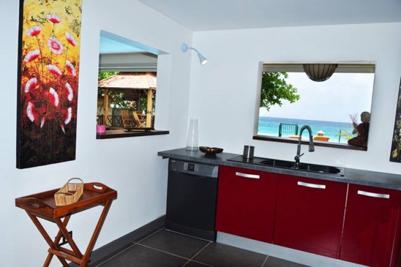 Location de vacances - Villa à Le Diamant - Cuisine équipée.