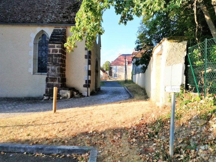Location de vacances - Gîte à Sury-en-Vaux - Rue dans le village de Sury-en-vaux