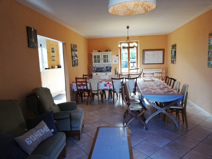 Location de vacances - Gîte à Sury-en-Vaux - Salon et salle à manger