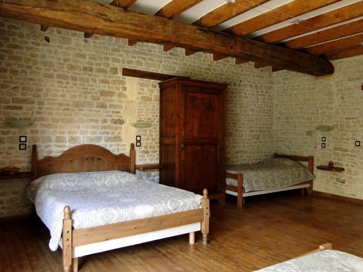 Location de vacances - Chambre d'hôtes à Andilly - La chambre familiale La Venise Verte au charme rustique
