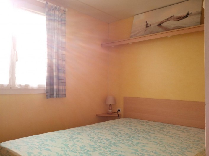 Location de vacances - Bungalow - Mobilhome à Naujac-sur-Mer - Chambres parentale