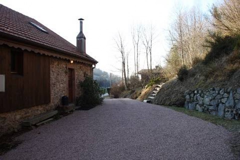 Location de vacances - Gîte à Rochesson - Entrée Grand Gite