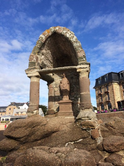 Location de vacances - Villa à Perros-Guirec - Plage de saint guirec à 10 mn à pied