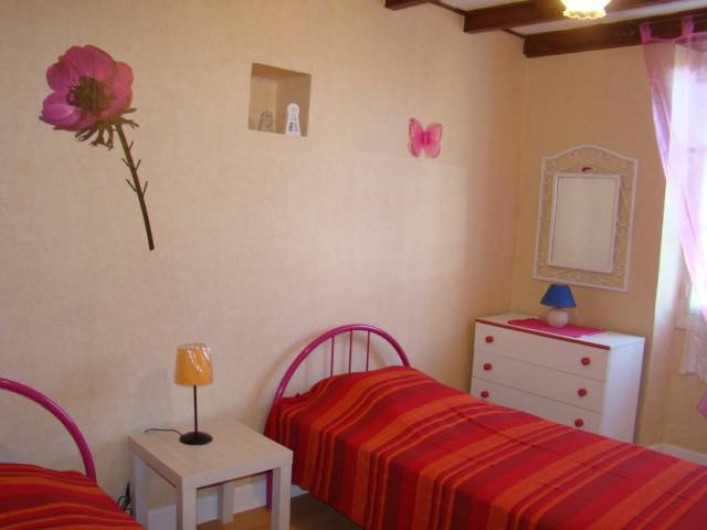 Location de vacances - Maison - Villa à Cuzorn - chambre 2 lits