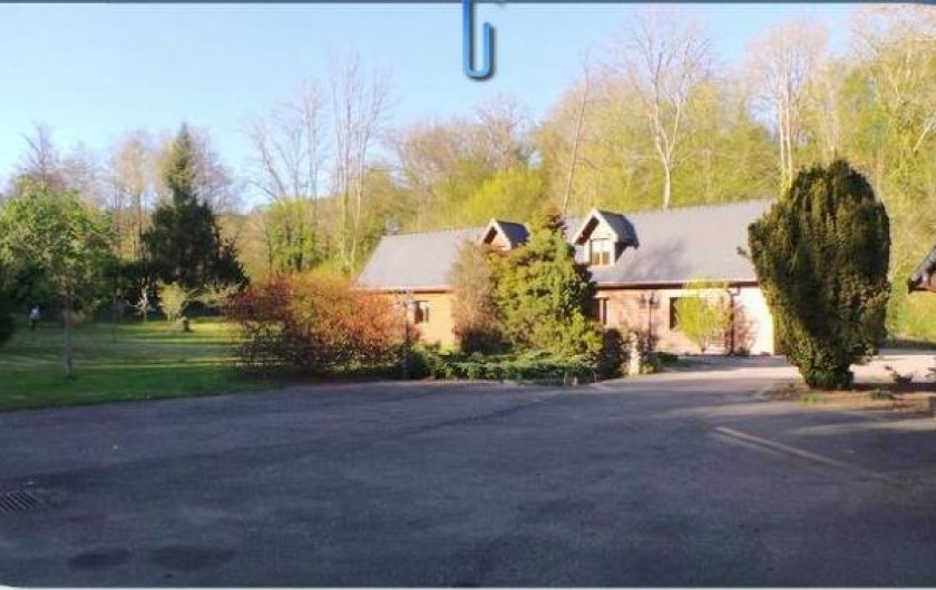 Location de vacances - Maison - Villa à Sexey-aux-Forges - Façade de la villa dans la propriété